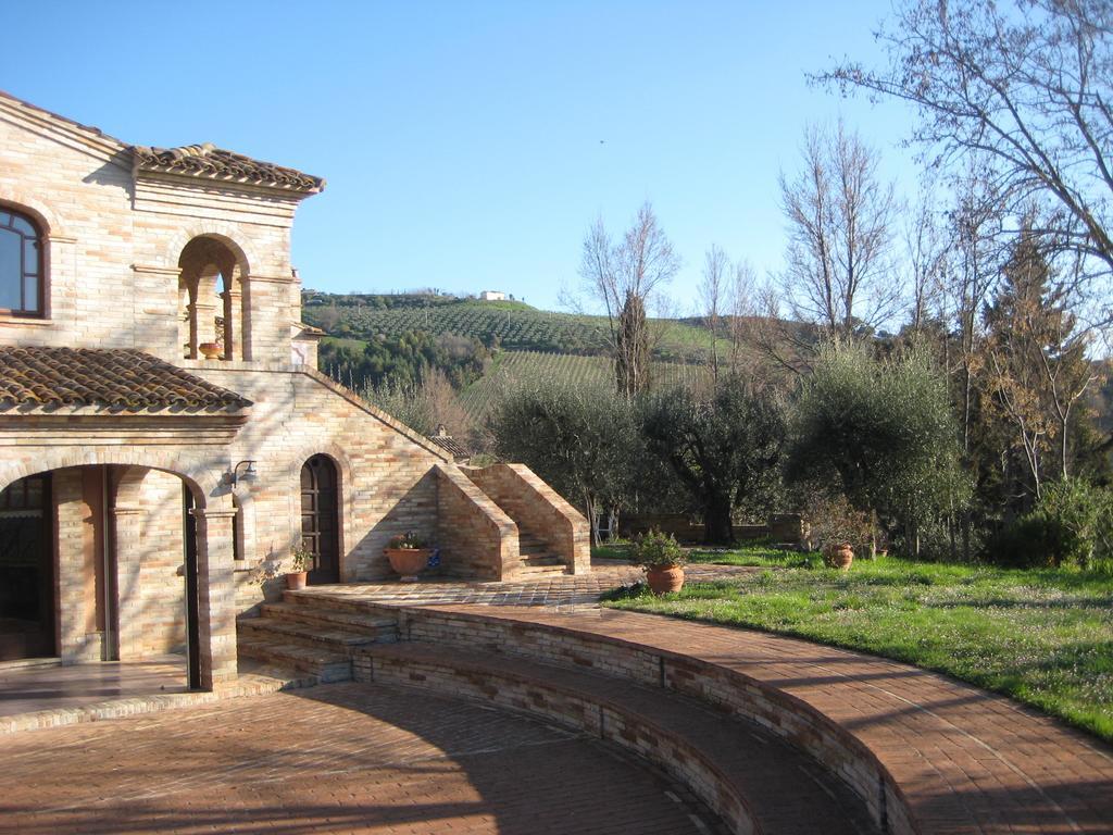 Agriturismo La Campana Βίλα Montefiore dellʼAso Εξωτερικό φωτογραφία